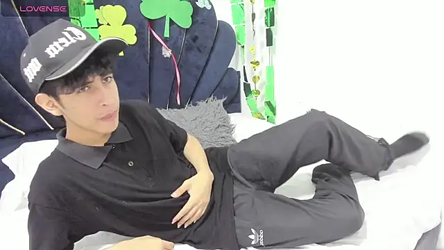 julian xx online show from 03.03.26