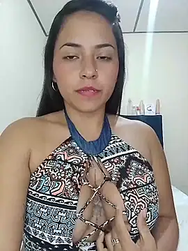 Snapshot of Maliha_21 chatting on 07.16.26 Maliha 21 online show from 07.16.26