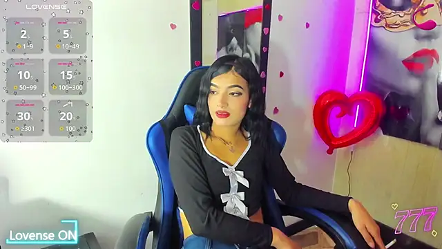 honeyluxe  online show from 07.22.26