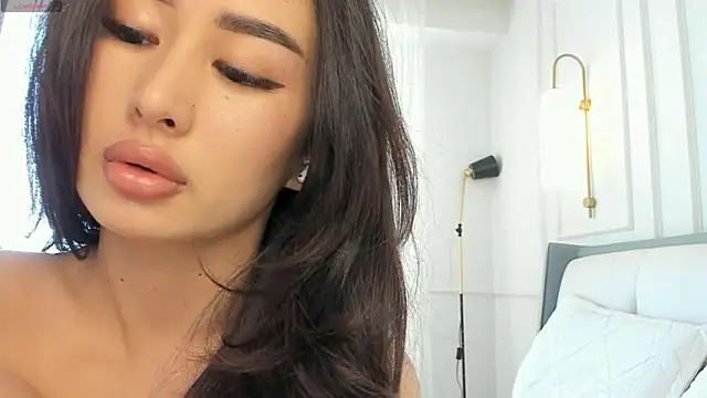 Snapshot of SayokoMia_S chatting on 02.14.26 SayokoMia S online show from 02.14.26