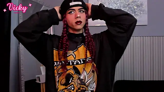 Snapshot of vicky_fant4sy chatting on 02.25.26 vicky fant4sy online show from 02.25.26