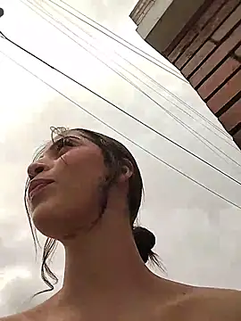 Aitana 2-0 online show from 04.21.26