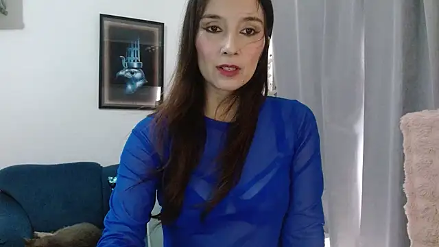 Almaglow  online show from 05.27.26