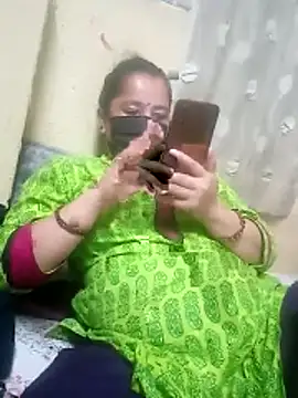 Snapshot of Np_couple008 chatting on 03.27.26 Np couple008 online show from 03.27.26