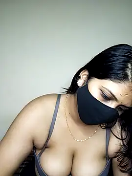 Snapshot of Kushi_Sharmaa chatting on 02.15.26 Kushi Sharmaa online show from 02.15.26