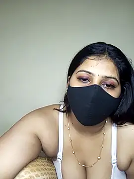 Snapshot of Kushi_Sharmaa chatting on 02.28.26 Kushi Sharmaa online show from 02.28.26