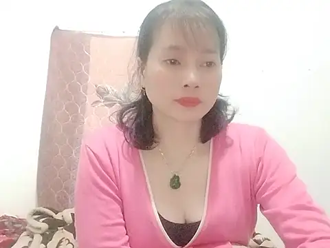 Snapshot of Sophie_sexy7 chatting on 02.05.26 Sophie sexy7 online show from 02.05.26