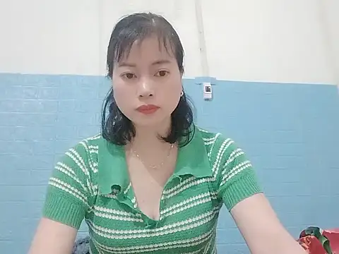 Snapshot of Sophie_sexy7 chatting on 02.17.26 Sophie sexy7 online show from 02.17.26