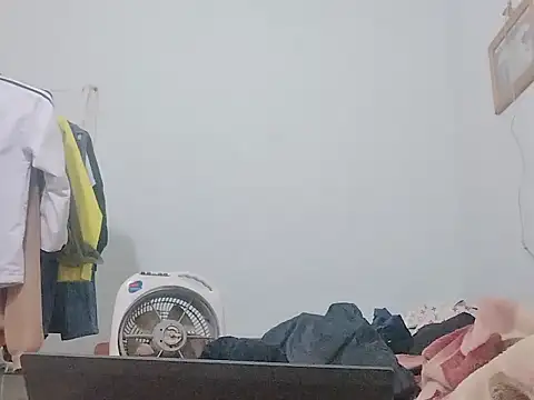 Snapshot of Sophie_sexy7 chatting on 02.19.26 Sophie sexy7 online show from 02.19.26