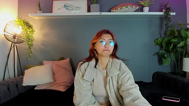 Kira Exe  online show from 03.31.26