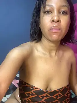 Snapshot of Creamy_bitchxxx chatting on 02.06.26 Creamy bitchxxx online show from 02.06.26