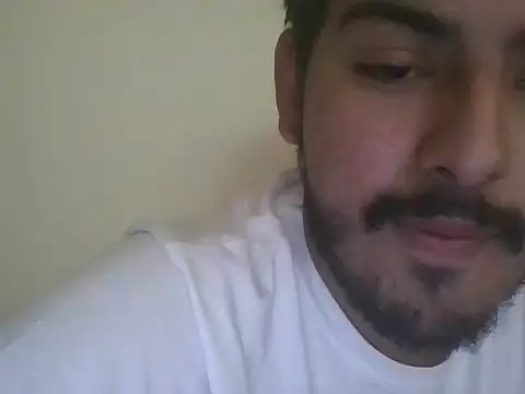 Snapshot of Mateotubbe chatting on 05.15.26 Mateotubbe online show from 05.15.26