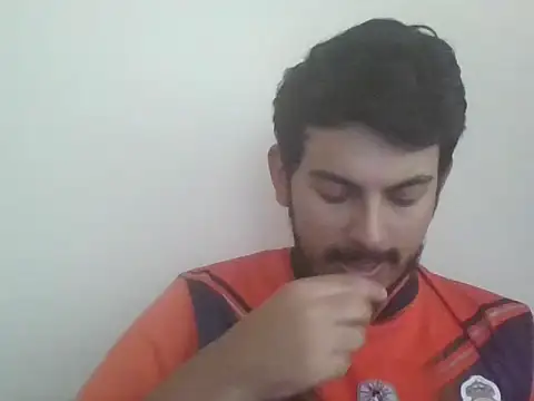Snapshot of Mateotubbe chatting on 05.20.26 Mateotubbe online show from 05.20.26
