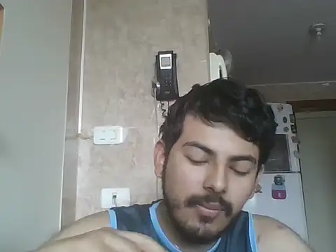 Snapshot of Mateotubbe chatting on 05.30.26 Mateotubbe online show from 05.30.26