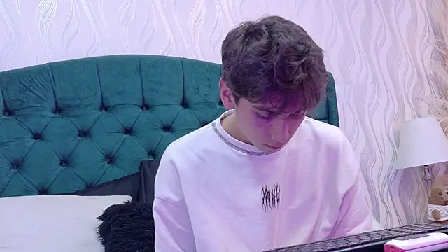 Snapshot of Liam_Noxx chatting on 02.23.26 Liam Noxx online show from 02.23.26