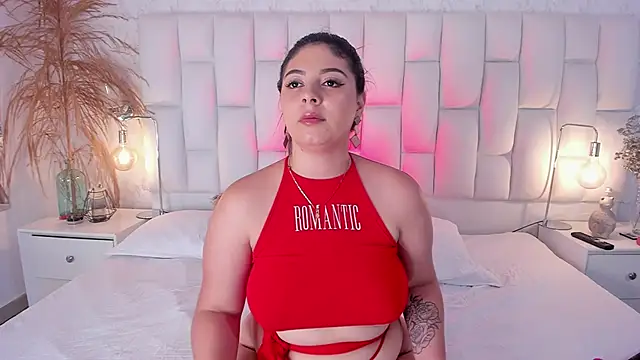 MiiaGreys online show from 04.26.26