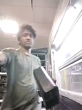 SEXYBOYCALLME online show from 02.12.26