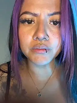 queen of you heart online show from 03.02.26