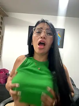 nataliia queen  online show from 01.12.26