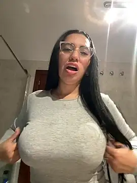 nataliia queen  online show from 04.14.26