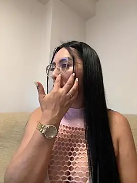 nataliia queen  online show from 04.18.26