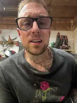 WIDBIGWHITECOCK online show from 02.03.26