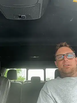 WIDBIGWHITECOCK online show from 06.07.26