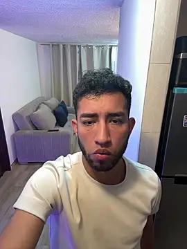 Snapshot of liam_bronw chatting on 01.06.26 liam bronw online show from 01.06.26