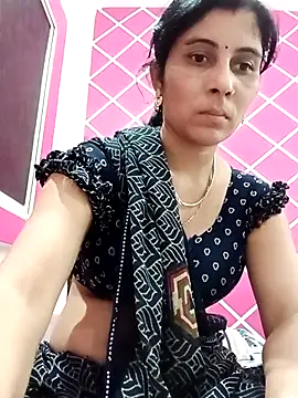 Snapshot of Hot_ree85 chatting on 02.18.26 Hot ree85 online show from 02.18.26