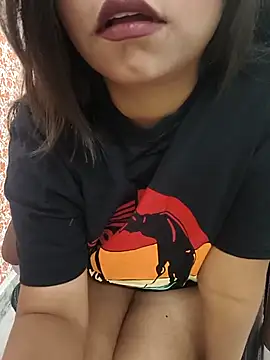 Hot Twinkle online show from 04.21.26