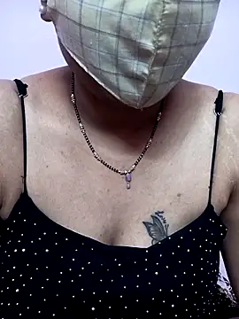 Snapshot of Ammu14399 chatting on 02.13.26 Ammu14399 online show from 02.13.26