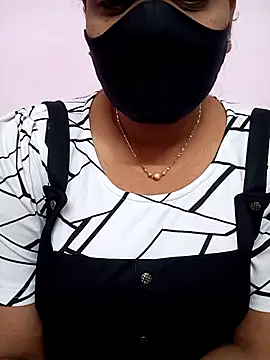 Snapshot of Ammu14399 chatting on 04.10.26 Ammu14399 online show from 04.10.26