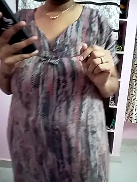 Snapshot of Ammu14399 chatting on 04.28.26 Ammu14399 online show from 04.28.26