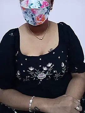 Snapshot of Ammu14399 chatting on 05.09.26 Ammu14399 online show from 05.09.26