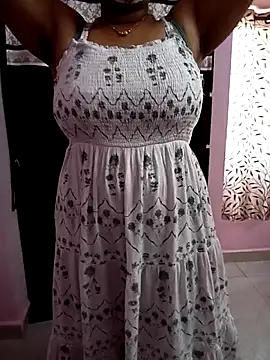 Snapshot of Ammu14399 chatting on 05.28.26 Ammu14399 online show from 05.28.26