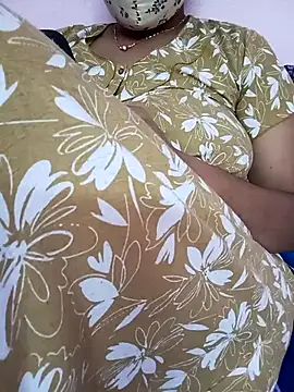 Snapshot of Ammu14399 chatting on 05.29.26 Ammu14399 online show from 05.29.26