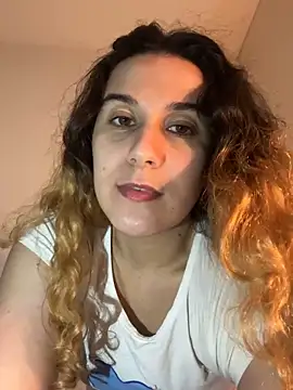 Snapshot of joanaguerreiru chatting on 02.11.26 joanaguerreiru online show from 02.11.26