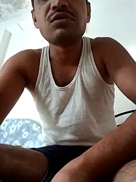 Snapshot of HotteboyShubh chatting on 02.21.26 HotteboyShubh online show from 02.21.26