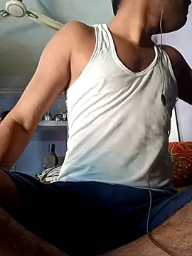 Snapshot of HotteboyShubh chatting on 03.04.26 HotteboyShubh online show from 03.04.26