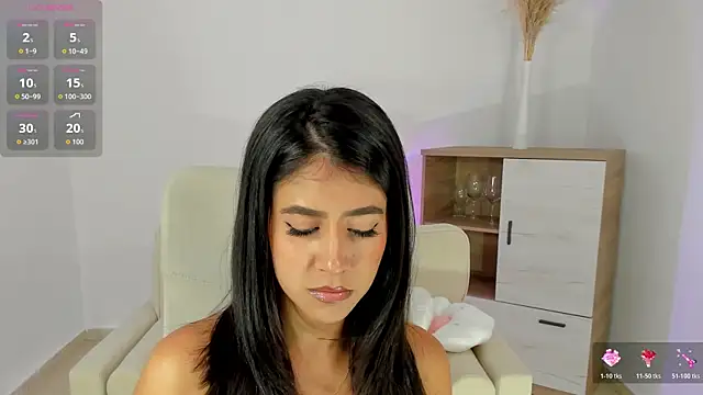 Snapshot of Sussan_Monroe chatting on 01.17.26 Sussan Monroe online show from 01.17.26