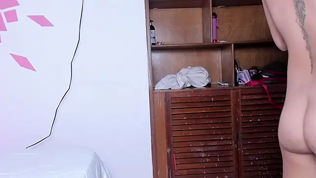 miiaa m1 online show from 04.12.26