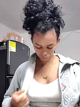 shenna brunette online show from 03.10.26