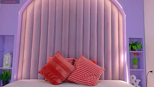 AmberStonne   online show from 04.07.26