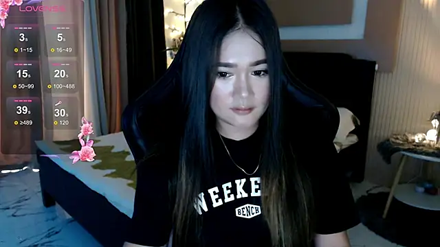 Snapshot of simplykhate chatting on 02.09.26 simplykhate online show from 02.09.26