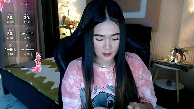 Snapshot of simplykhate chatting on 02.19.26 simplykhate online show from 02.19.26