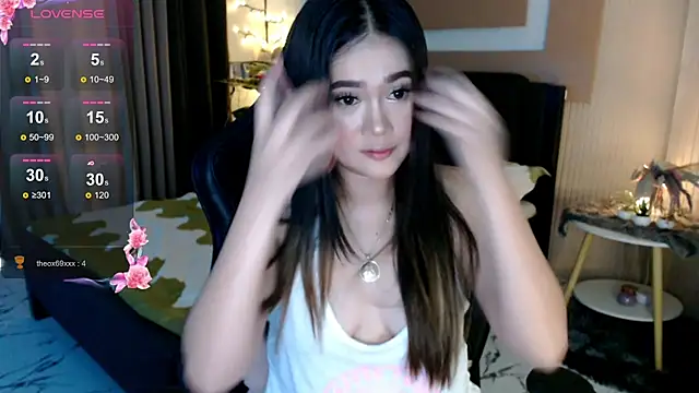 Snapshot of simplykhate chatting on 02.22.26 simplykhate online show from 02.22.26