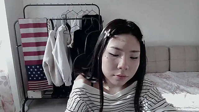 AprilOnilll online show from 02.01.26