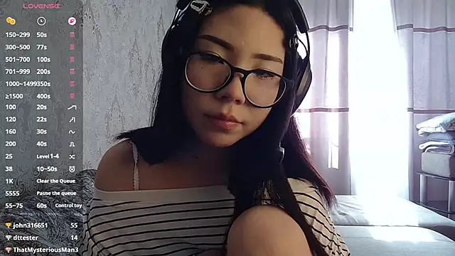 AprilOnilll online show from 03.16.26