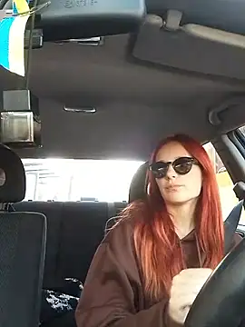 Lily Viola online show from 04.14.26