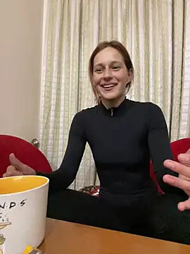 Lily Viola online show from 06.01.26